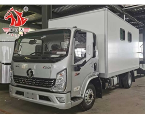 自行式運(yùn)馬車